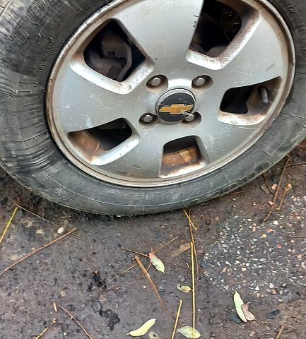 Червоний Шевроле Авео, об'ємом двигуна 1.5 л та пробігом 168 тис. км за 4200 $, фото 5 на Automoto.ua