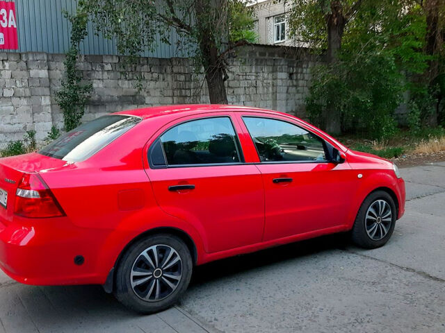 Червоний Шевроле Авео, об'ємом двигуна 1.5 л та пробігом 177 тис. км за 1950 $, фото 10 на Automoto.ua