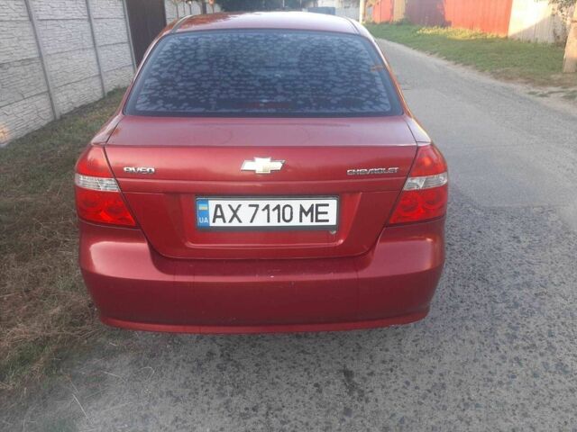 Красный Шевроле Авео, объемом двигателя 1.5 л и пробегом 270 тыс. км за 3500 $, фото 1 на Automoto.ua