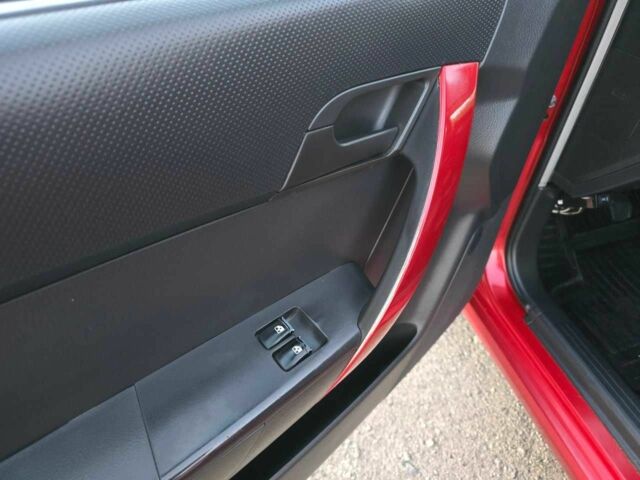 Красный Шевроле Авео, объемом двигателя 0 л и пробегом 180 тыс. км за 3299 $, фото 9 на Automoto.ua