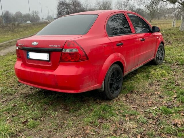 Червоний Шевроле Авео, об'ємом двигуна 1.5 л та пробігом 230 тис. км за 1100 $, фото 2 на Automoto.ua