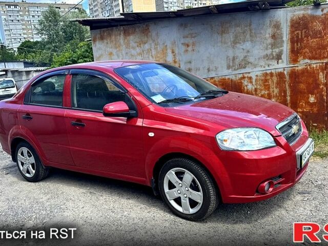 Красный Шевроле Авео, объемом двигателя 1.5 л и пробегом 74 тыс. км за 4600 $, фото 2 на Automoto.ua