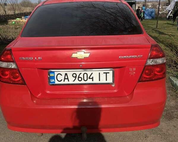 Красный Шевроле Авео, объемом двигателя 1.5 л и пробегом 160 тыс. км за 4300 $, фото 3 на Automoto.ua