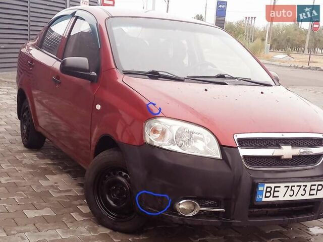 Красный Шевроле Авео, объемом двигателя 1.5 л и пробегом 258 тыс. км за 3300 $, фото 9 на Automoto.ua