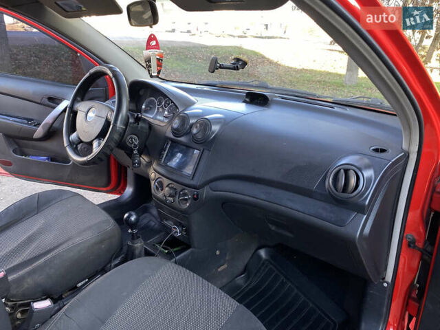 Червоний Шевроле Авео, об'ємом двигуна 1.5 л та пробігом 250 тис. км за 3700 $, фото 22 на Automoto.ua