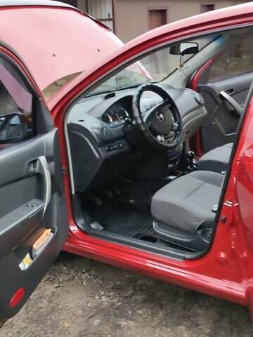 Шевроле Авео 2008 в Харькове на Automoto.ua Красный Шевроле Авео, объемом двигателя 1.5 л и пробегом 158 тыс. км за 4350 $, фото 12 на Automoto.ua