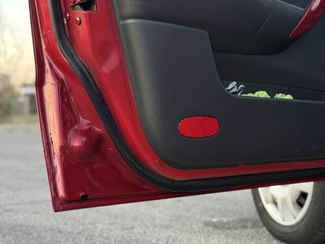 Червоний Шевроле Авео, об'ємом двигуна 1.5 л та пробігом 213 тис. км за 2200 $, фото 12 на Automoto.ua