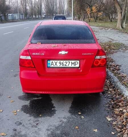 Красный Шевроле Авео, объемом двигателя 1.5 л и пробегом 205 тыс. км за 3300 $, фото 5 на Automoto.ua