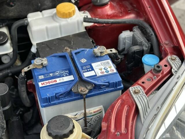 Червоний Шевроле Авео, об'ємом двигуна 1.5 л та пробігом 112 тис. км за 4200 $, фото 19 на Automoto.ua