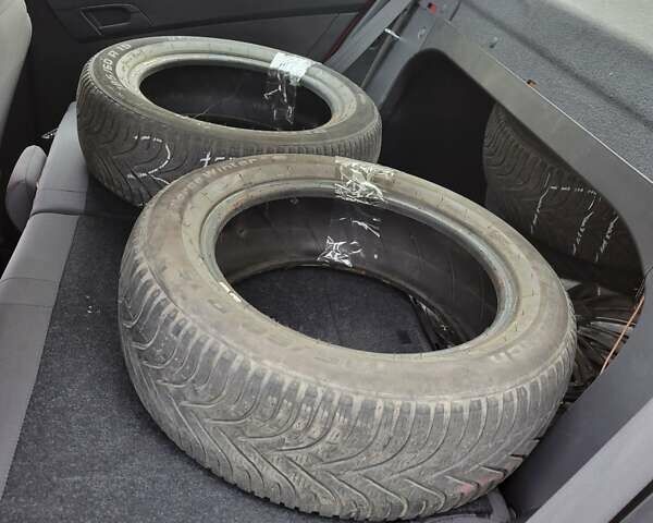 Красный Шевроле Авео, объемом двигателя 1.5 л и пробегом 151 тыс. км за 4900 $, фото 21 на Automoto.ua