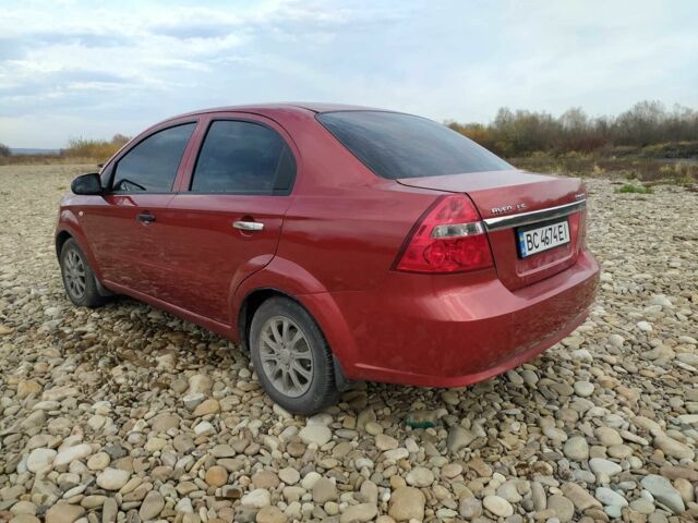 Червоний Шевроле Авео, об'ємом двигуна 1.5 л та пробігом 444 тис. км за 2000 $, фото 2 на Automoto.ua