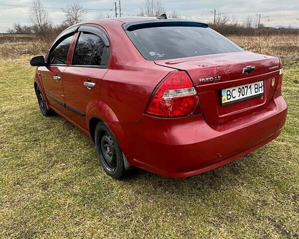 Красный Шевроле Авео, объемом двигателя 1.5 л и пробегом 240 тыс. км за 3400 $, фото 10 на Automoto.ua