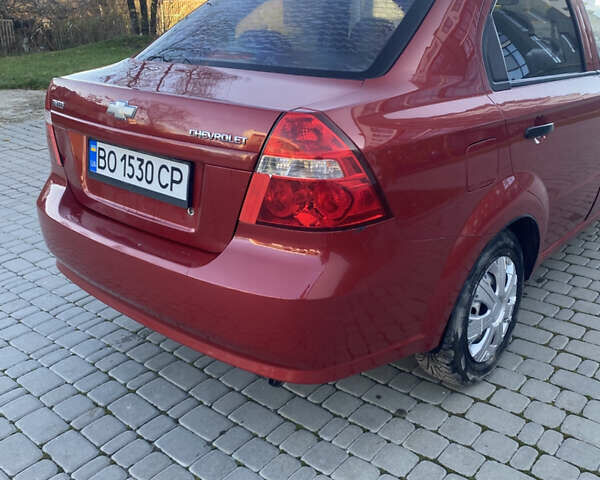 Красный Шевроле Авео, объемом двигателя 1.5 л и пробегом 350 тыс. км за 2899 $, фото 33 на Automoto.ua