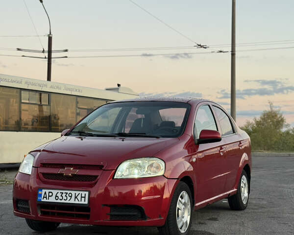 Червоний Шевроле Авео, об'ємом двигуна 1.5 л та пробігом 213 тис. км за 2600 $, фото 4 на Automoto.ua