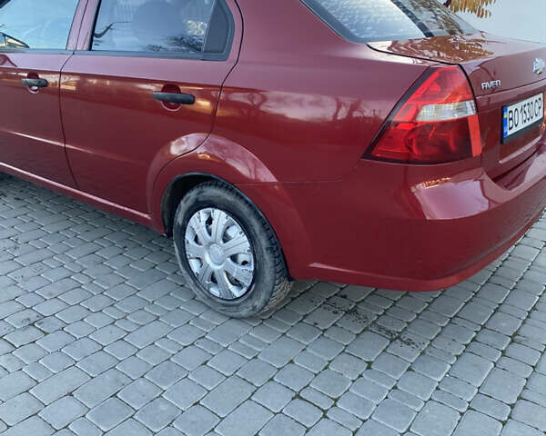 Красный Шевроле Авео, объемом двигателя 1.5 л и пробегом 350 тыс. км за 2899 $, фото 37 на Automoto.ua