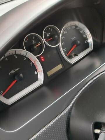 Шевроле Авео 2008 в Харькове на Automoto.ua Красный Шевроле Авео, объемом двигателя 1.5 л и пробегом 158 тыс. км за 4350 $, фото 14 на Automoto.ua