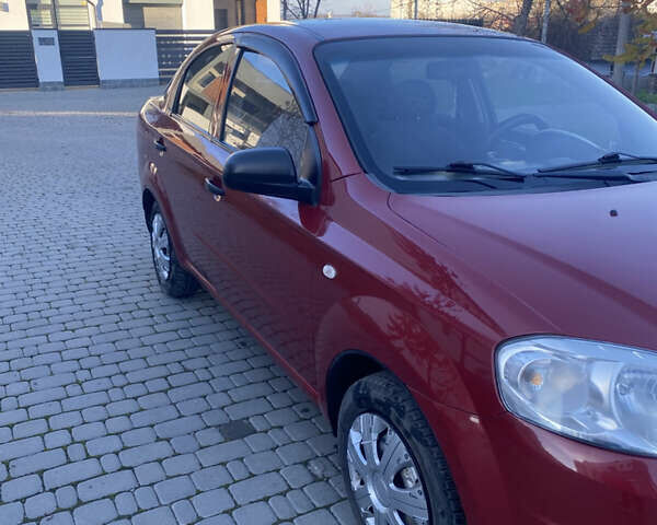 Красный Шевроле Авео, объемом двигателя 1.5 л и пробегом 350 тыс. км за 2899 $, фото 31 на Automoto.ua