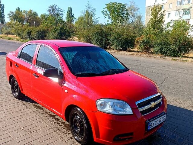 Красный Шевроле Авео, объемом двигателя 1.5 л и пробегом 370 тыс. км за 2000 $, фото 1 на Automoto.ua