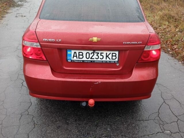 Красный Шевроле Авео, объемом двигателя 1.5 л и пробегом 234 тыс. км за 3200 $, фото 4 на Automoto.ua