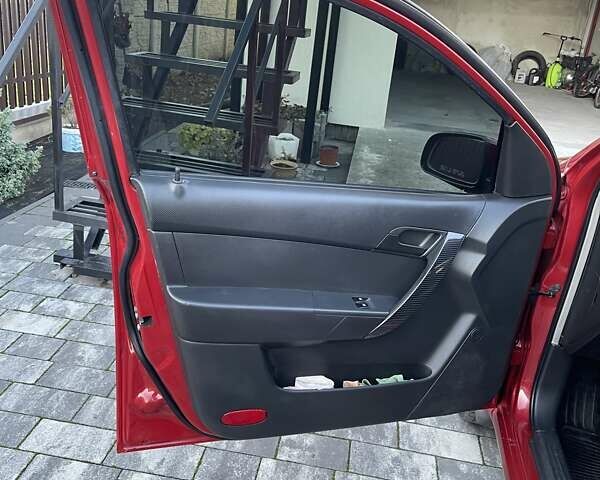 Шевроле Авео 2008 в Буске на Automoto.ua Красный Шевроле Авео, объемом двигателя 1.5 л и пробегом 199 тыс. км за 4150 $, фото 12 на Automoto.ua