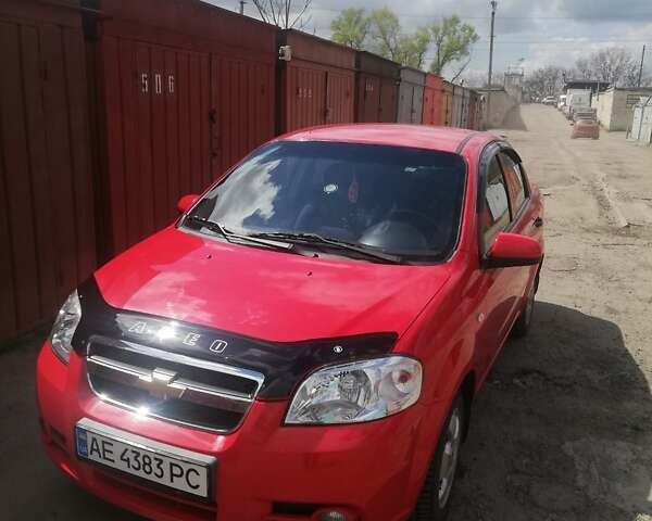 Красный Шевроле Авео, объемом двигателя 1.5 л и пробегом 83 тыс. км за 6600 $, фото 2 на Automoto.ua