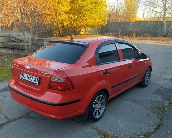 Красный Шевроле Авео, объемом двигателя 1.5 л и пробегом 65 тыс. км за 5500 $, фото 16 на Automoto.ua