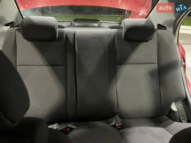 Красный Шевроле Авео, объемом двигателя 1.5 л и пробегом 34 тыс. км за 6300 $, фото 12 на Automoto.ua