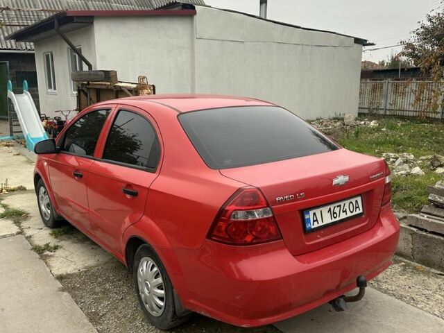 Червоний Шевроле Авео, об'ємом двигуна 1.5 л та пробігом 327 тис. км за 3200 $, фото 2 на Automoto.ua