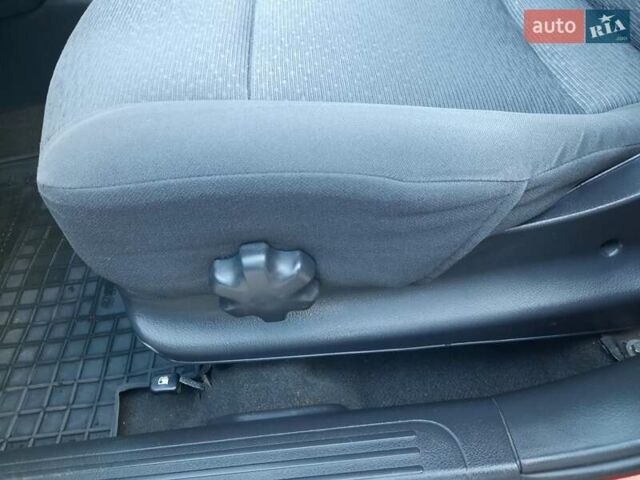 Красный Шевроле Авео, объемом двигателя 1.4 л и пробегом 205 тыс. км за 4200 $, фото 21 на Automoto.ua