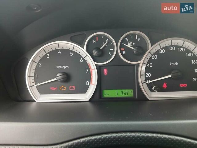 Красный Шевроле Авео, объемом двигателя 1.6 л и пробегом 91 тыс. км за 4800 $, фото 23 на Automoto.ua