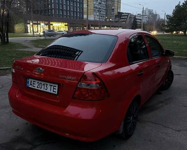 Червоний Шевроле Авео, об'ємом двигуна 1.5 л та пробігом 208 тис. км за 4200 $, фото 3 на Automoto.ua