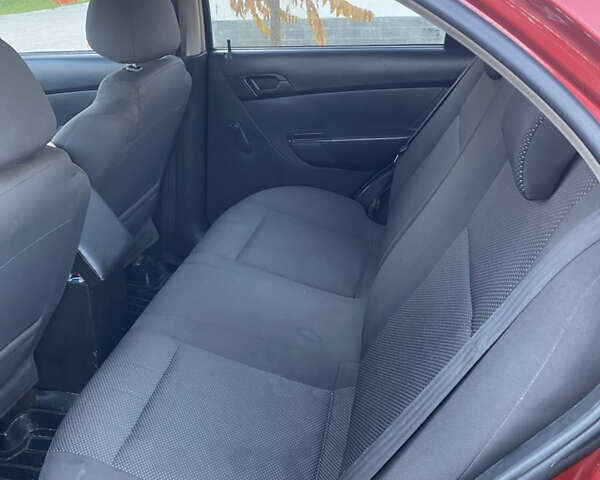 Красный Шевроле Авео, объемом двигателя 1.5 л и пробегом 350 тыс. км за 2899 $, фото 24 на Automoto.ua