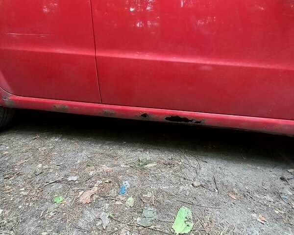 Красный Шевроле Авео, объемом двигателя 1.5 л и пробегом 256 тыс. км за 3200 $, фото 9 на Automoto.ua