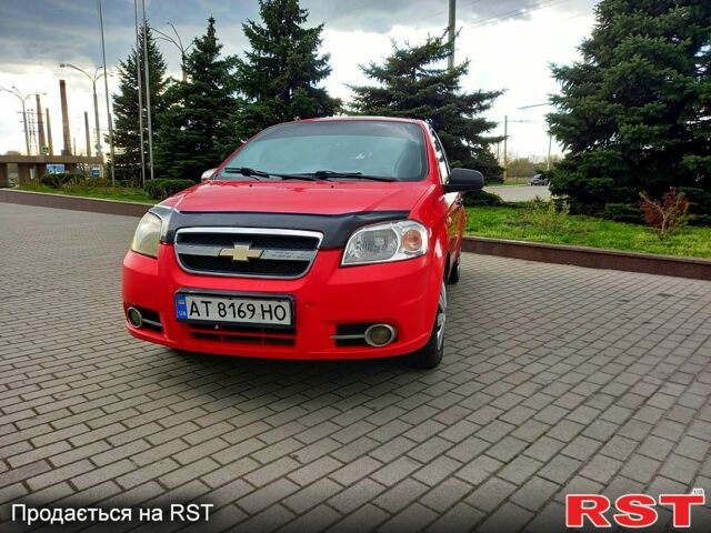 Красный Шевроле Авео, объемом двигателя 1.5 л и пробегом 209 тыс. км за 3400 $, фото 9 на Automoto.ua