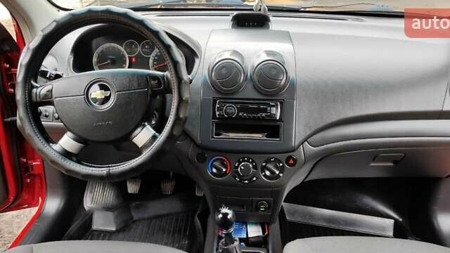 Шевроле Авео 2008 в Харькове на Automoto.ua Красный Шевроле Авео, объемом двигателя 1.5 л и пробегом 158 тыс. км за 4350 $, фото 32 на Automoto.ua