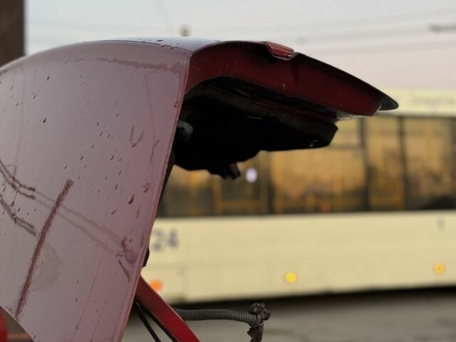 Червоний Шевроле Авео, об'ємом двигуна 1.5 л та пробігом 213 тис. км за 2200 $, фото 5 на Automoto.ua