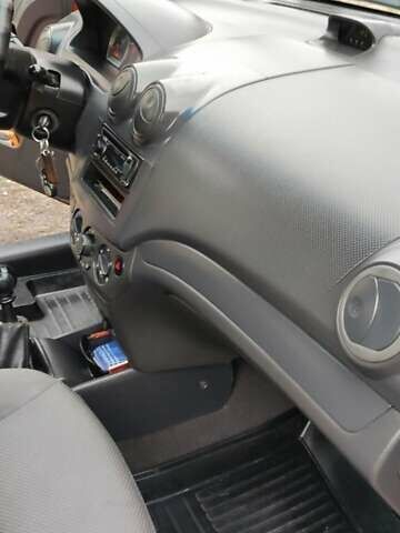 Шевроле Авео 2008 в Харькове на Automoto.ua Красный Шевроле Авео, объемом двигателя 1.5 л и пробегом 158 тыс. км за 4350 $, фото 16 на Automoto.ua