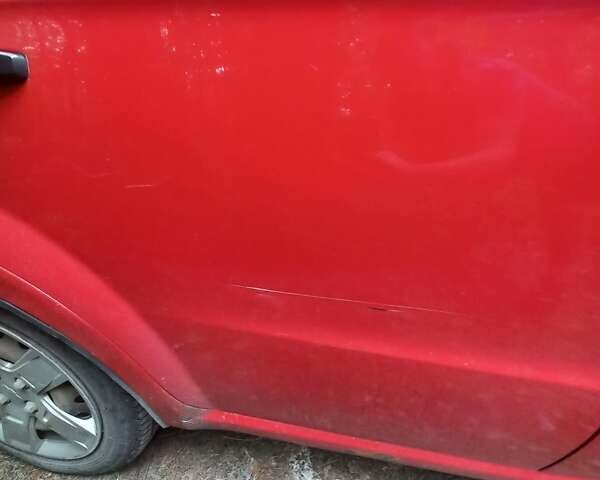 Красный Шевроле Авео, объемом двигателя 1.5 л и пробегом 256 тыс. км за 3200 $, фото 10 на Automoto.ua