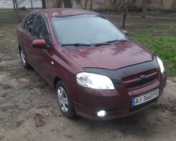 Красный Шевроле Авео, объемом двигателя 1.6 л и пробегом 209 тыс. км за 3500 $, фото 1 на Automoto.ua