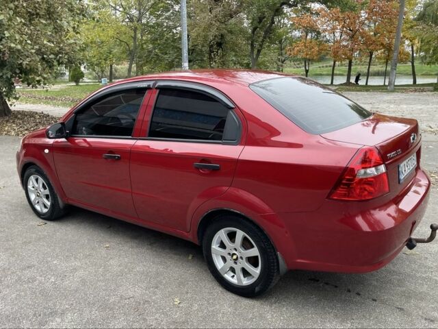 Шевроле Авео 2008 в Киеве на Automoto.ua Красный Шевроле Авео, объемом двигателя 1.5 л и пробегом 237 тыс. км за 3900 $, фото 5 на Automoto.ua