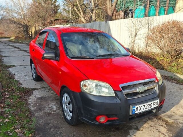 Красный Шевроле Авео, объемом двигателя 1.5 л и пробегом 290 тыс. км за 2499 $, фото 1 на Automoto.ua