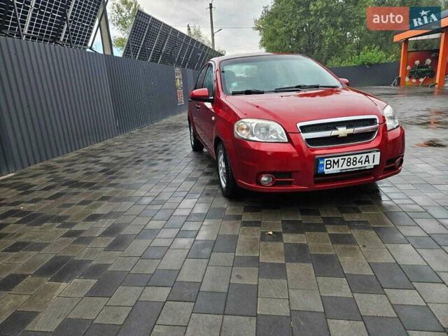 Красный Шевроле Авео, объемом двигателя 1.5 л и пробегом 191 тыс. км за 4300 $, фото 1 на Automoto.ua