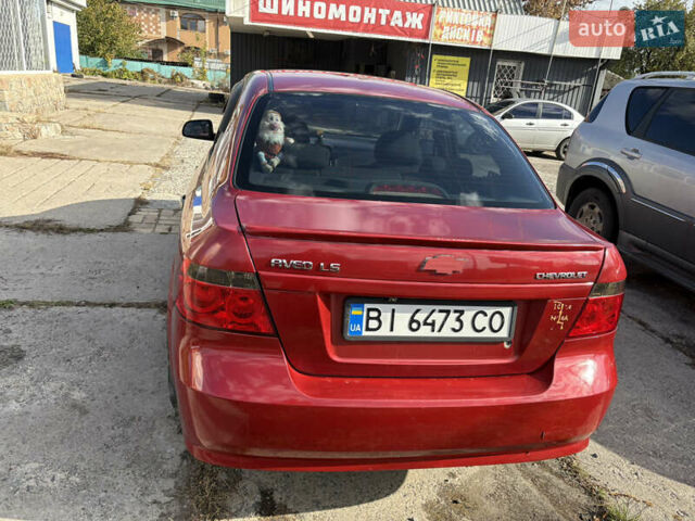 Красный Шевроле Авео, объемом двигателя 1.5 л и пробегом 263 тыс. км за 4500 $, фото 3 на Automoto.ua
