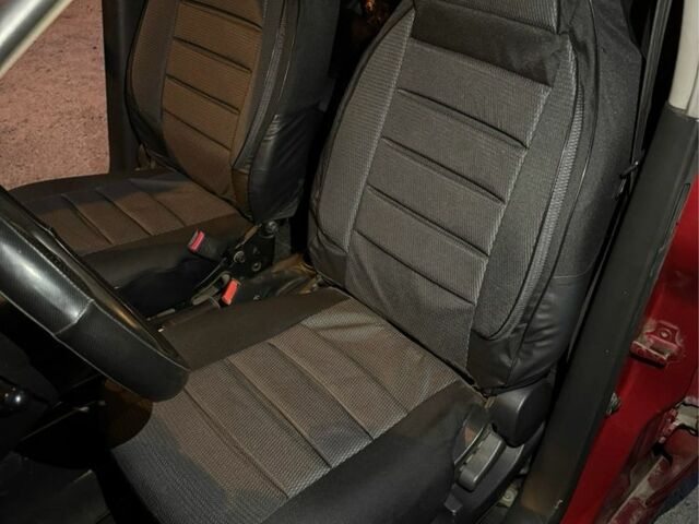 Червоний Шевроле Авео, об'ємом двигуна 1.5 л та пробігом 213 тис. км за 2200 $, фото 18 на Automoto.ua