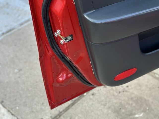 Червоний Шевроле Авео, об'ємом двигуна 1.5 л та пробігом 112 тис. км за 4200 $, фото 12 на Automoto.ua