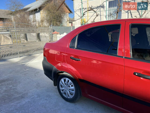 Червоний Шевроле Авео, об'ємом двигуна 1.5 л та пробігом 178 тис. км за 2999 $, фото 9 на Automoto.ua