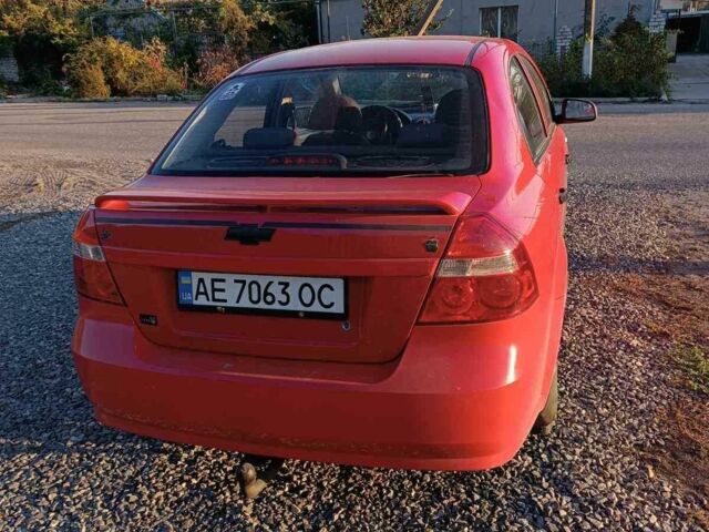 Красный Шевроле Авео, объемом двигателя 1.5 л и пробегом 200 тыс. км за 3800 $, фото 7 на Automoto.ua