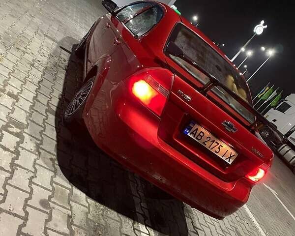Червоний Шевроле Авео, об'ємом двигуна 1.5 л та пробігом 295 тис. км за 4499 $, фото 4 на Automoto.ua
