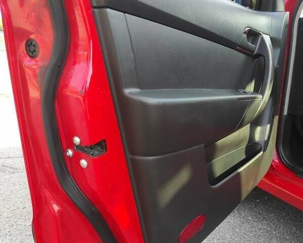 Красный Шевроле Авео, объемом двигателя 1.5 л и пробегом 65 тыс. км за 5500 $, фото 36 на Automoto.ua
