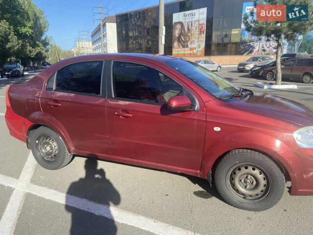 Красный Шевроле Авео, объемом двигателя 1.6 л и пробегом 105 тыс. км за 3600 $, фото 14 на Automoto.ua